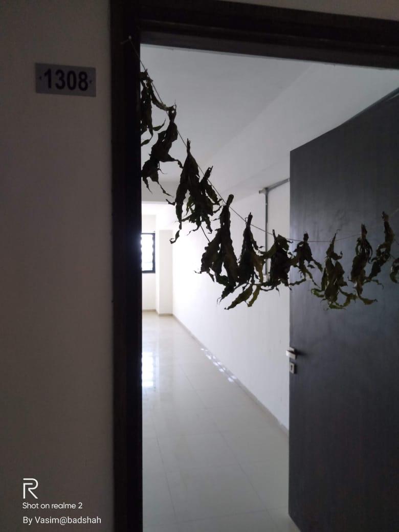 920 Sq. Ft. Commercial Office for Rent in Sg Highway Ahmedabad - Media 3