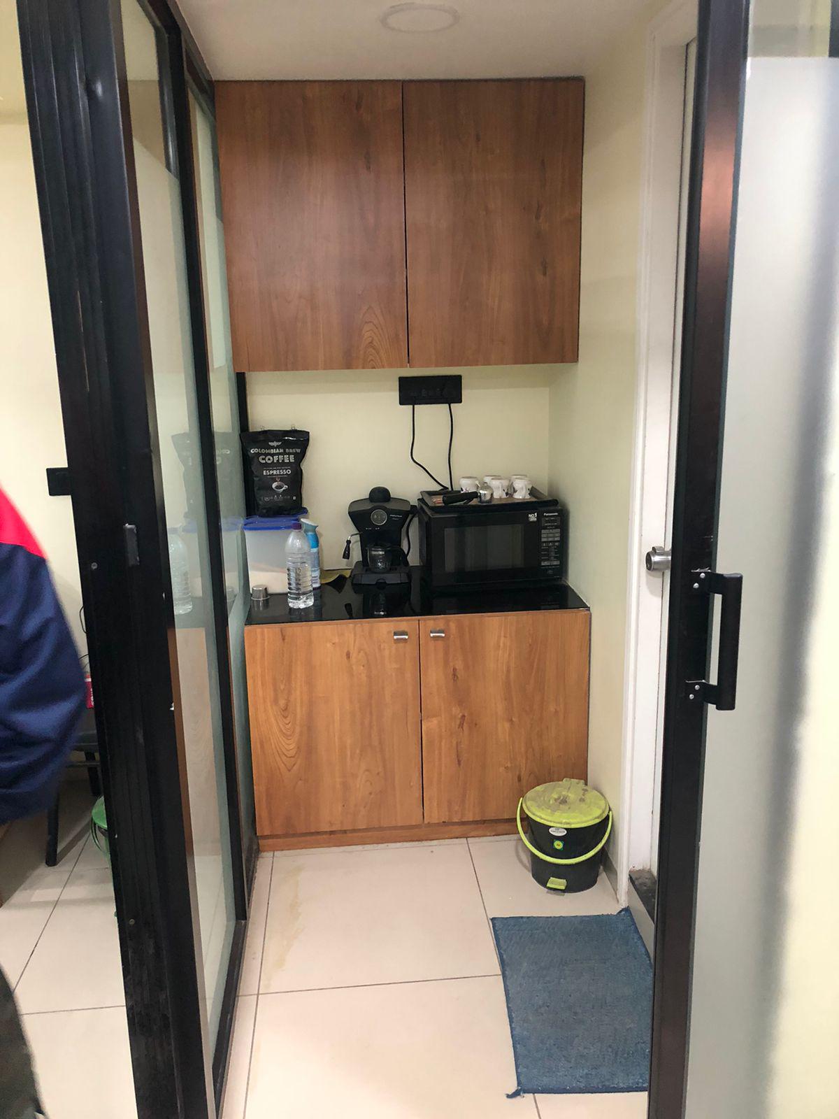 856 Sq. Ft. Commercial Office for Rent in Rajpath Club Road Ahmedabad - Media 4