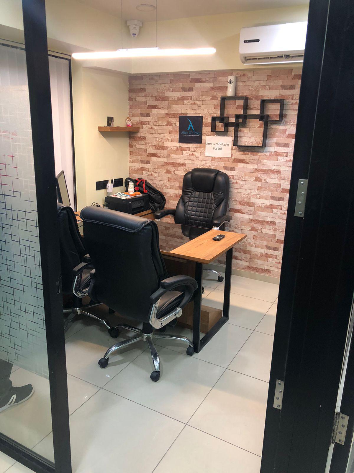 856 Sq. Ft. Commercial Office for Rent in Rajpath Club Road Ahmedabad - Media 8