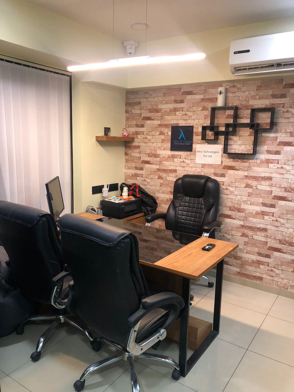 856 Sq. Ft. Commercial Office for Rent in Rajpath Club Road Ahmedabad - Media 9