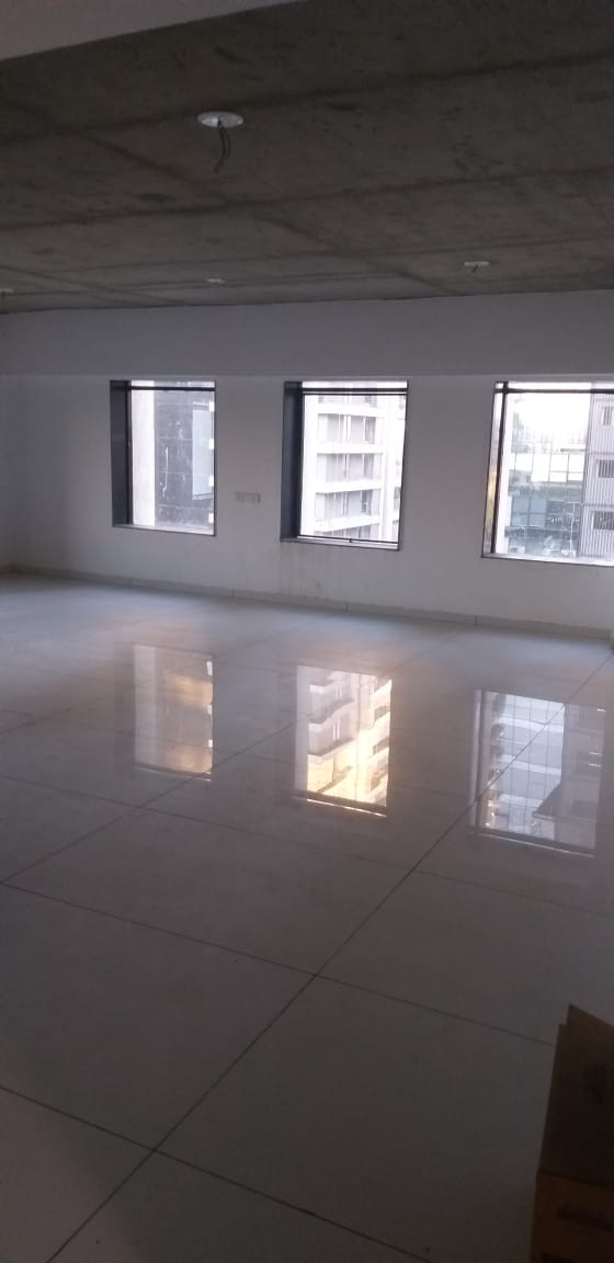 1258 Sq. Ft. Commercial Office for Rent in Ambli Bopal Road Ahmedabad - Media 3