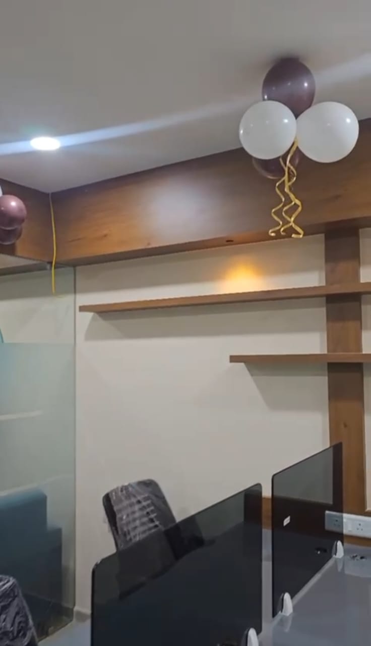 855 Sq. Ft. Commercial Office for Rent in Shilaj Ahmedabad - Media 4