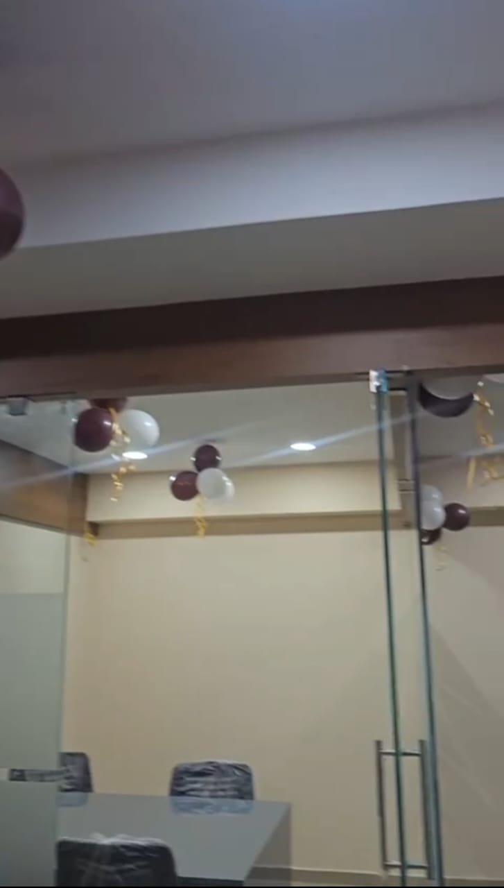 855 Sq. Ft. Commercial Office for Rent in Shilaj Ahmedabad - Media 6