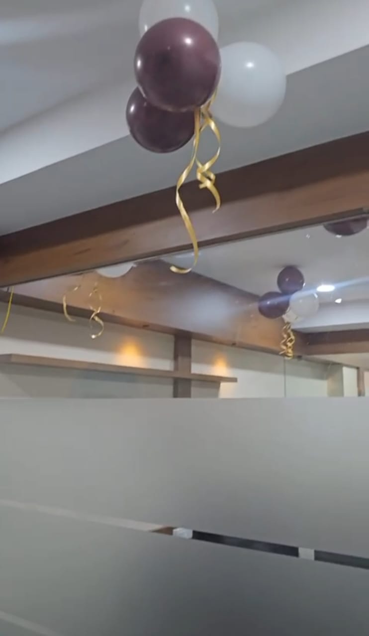 855 Sq. Ft. Commercial Office for Rent in Shilaj Ahmedabad - Media 8