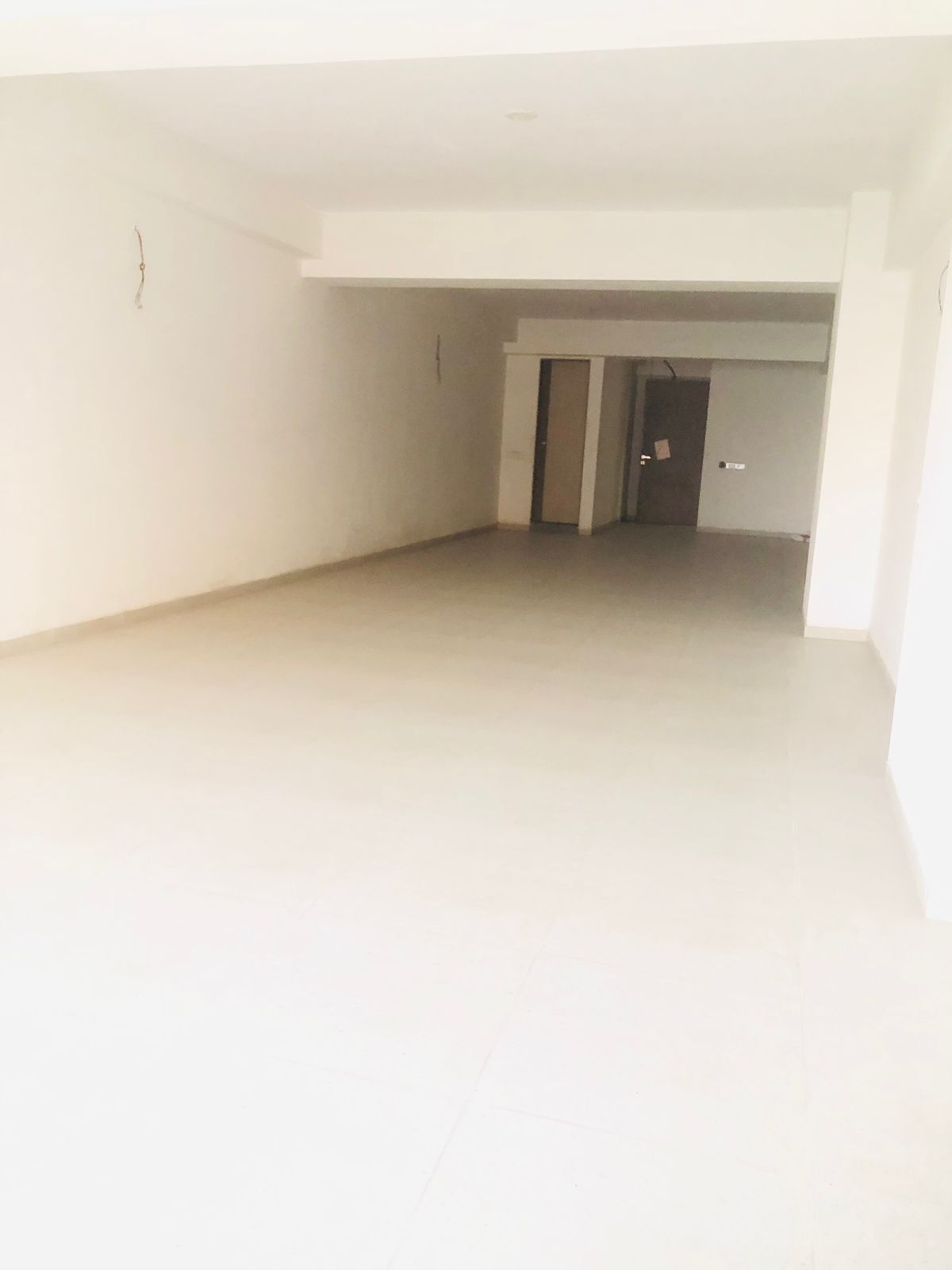 1400 Sq. Ft. Commercial Office for Rent in Iscon Ambli Road Ahmedabad