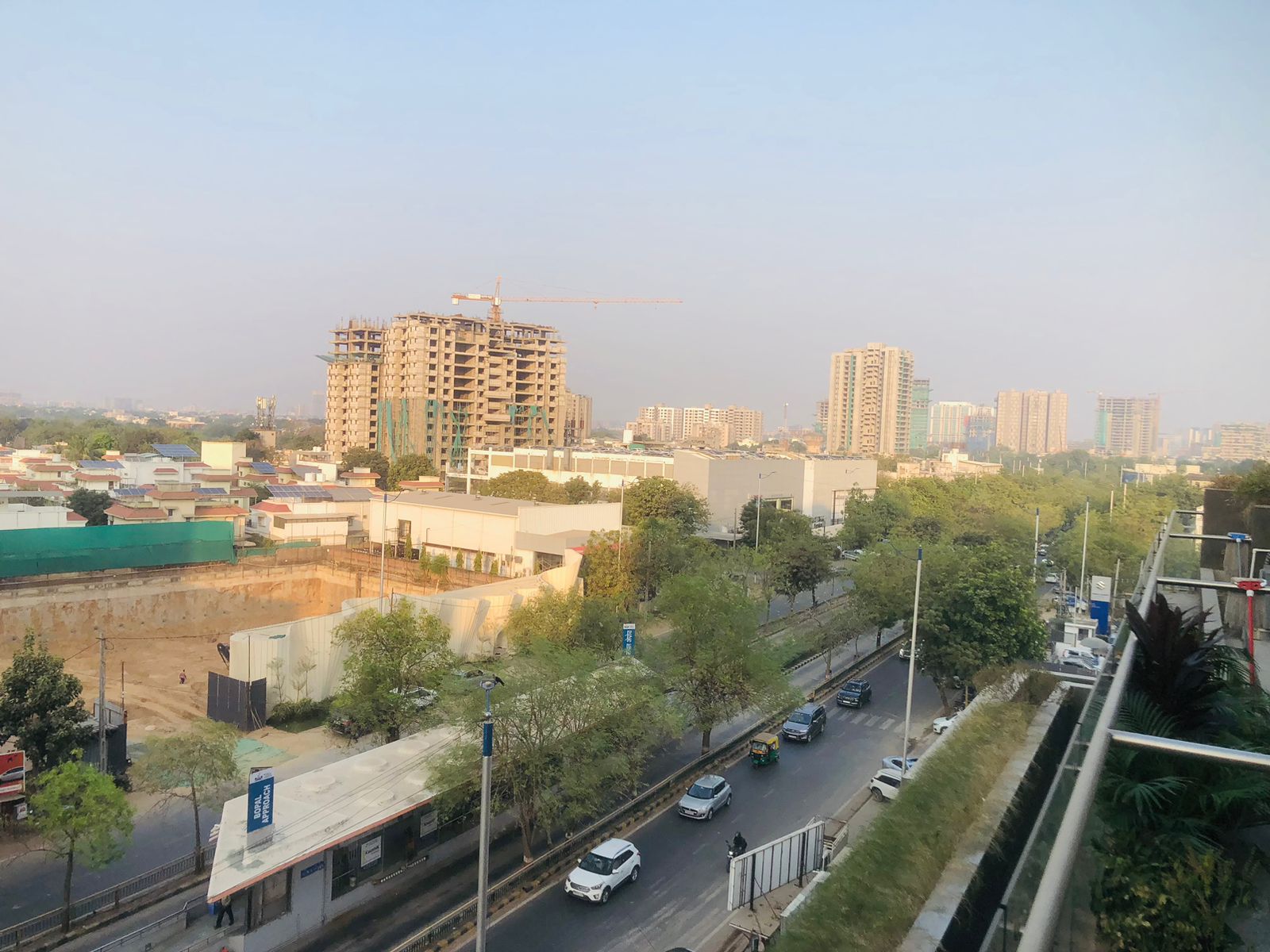 1400 Sq. Ft. Commercial Office for Rent in Iscon Ambli Road Ahmedabad - Media 8