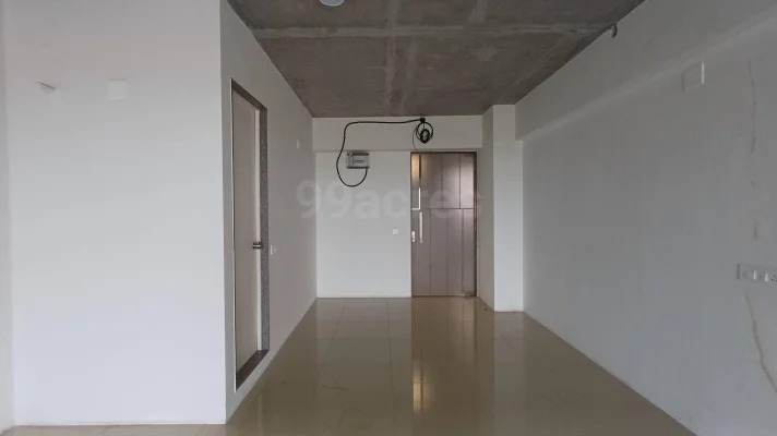 721 Sq. Ft. Commercial Office for Rent in Shela Ahmedabad - Media 16