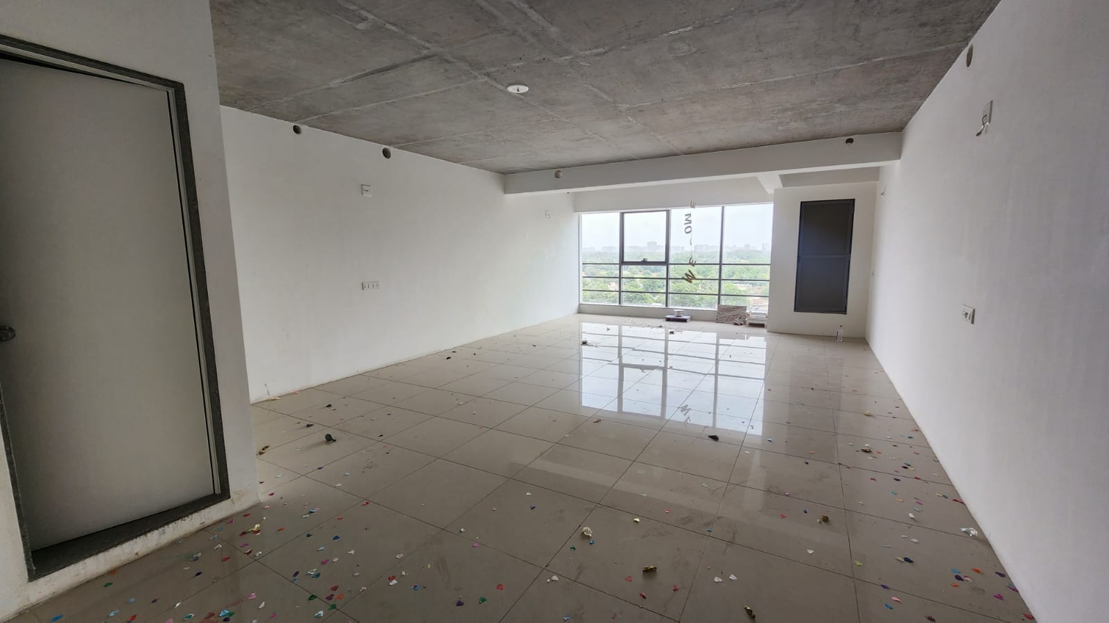 986 Sq. Ft. Commercial Office for Rent in Shela Ahmedabad - Media 2