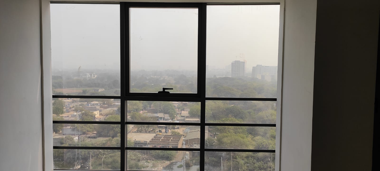 720 Sq. Ft. Commercial Office for Rent in Shela Ahmedabad - Media 4