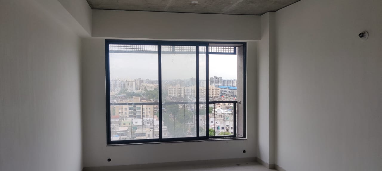 1415 Sq. Ft. Commercial Office for Rent in Shyamal Cross Road Ahmedabad - Media 9