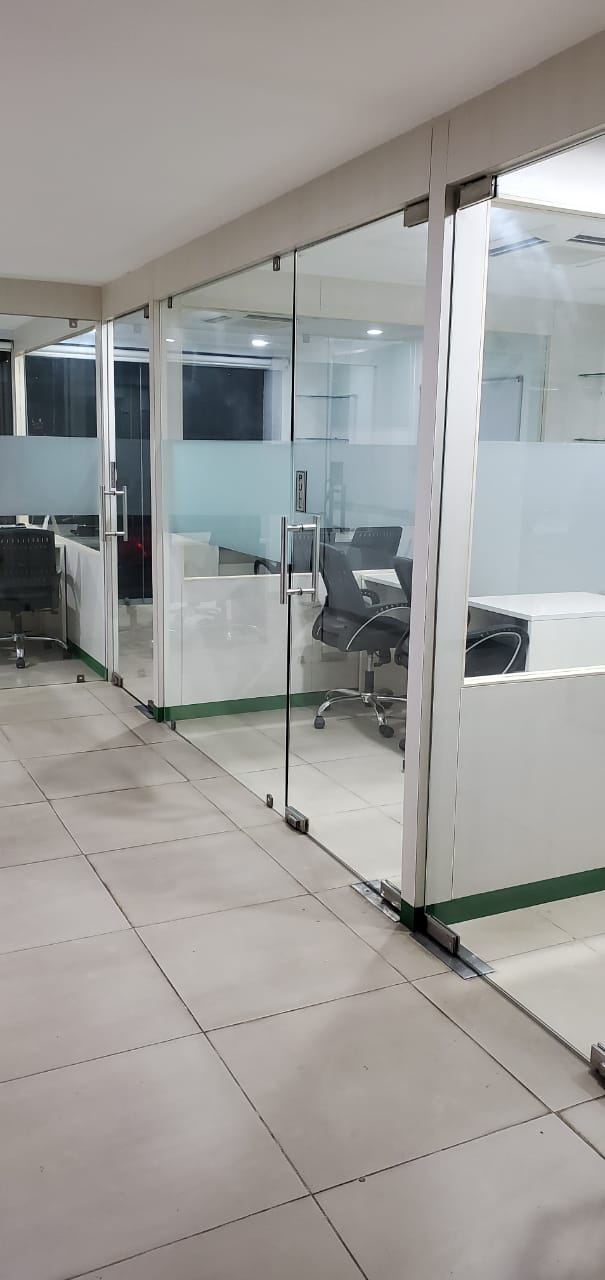 Office 4250 Sq. Ft. Commercial Office for Rent in Makarba Ahmedabad - Media 9