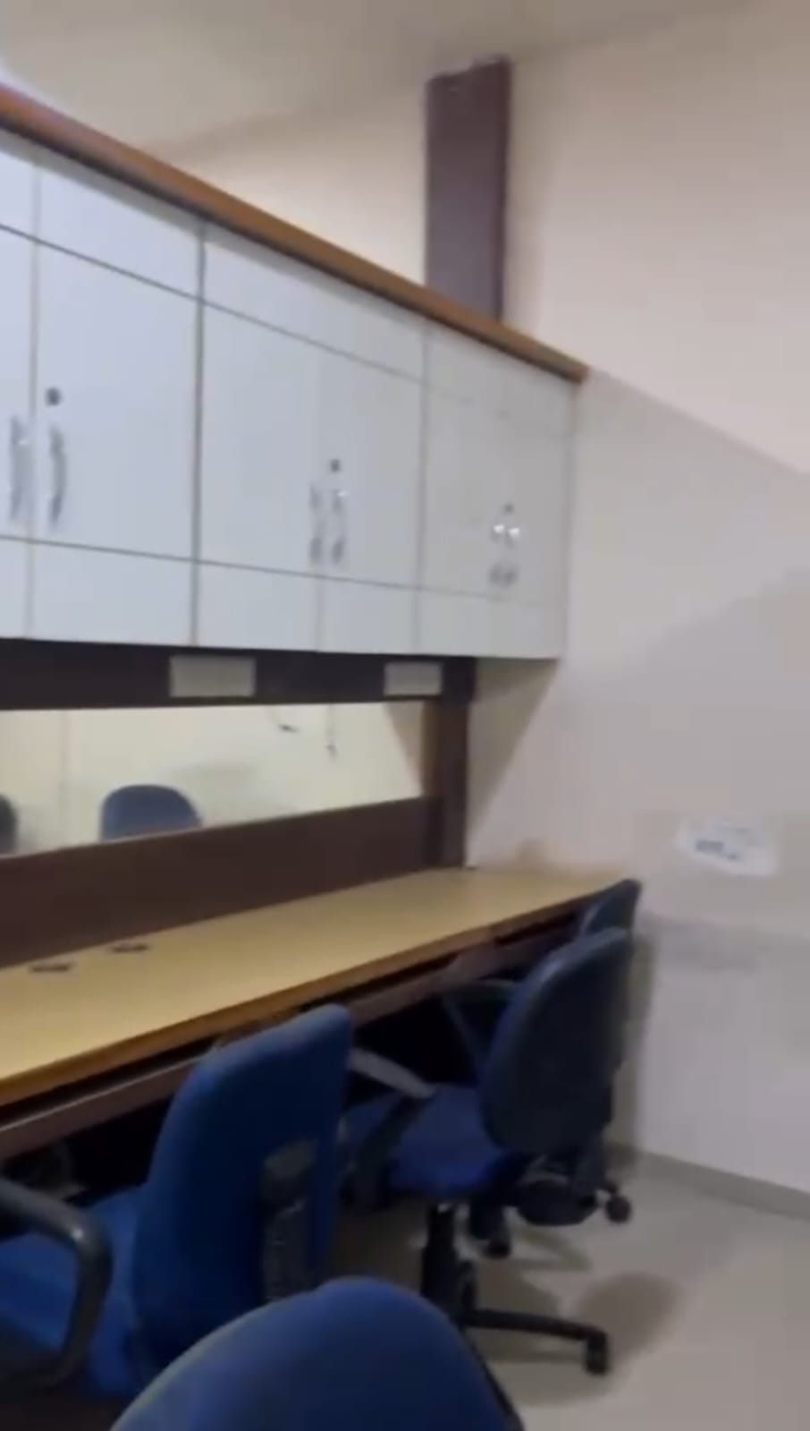 750 Sq. Ft. Commercial Office for Rent in Sola Ahmedabad - Media 2