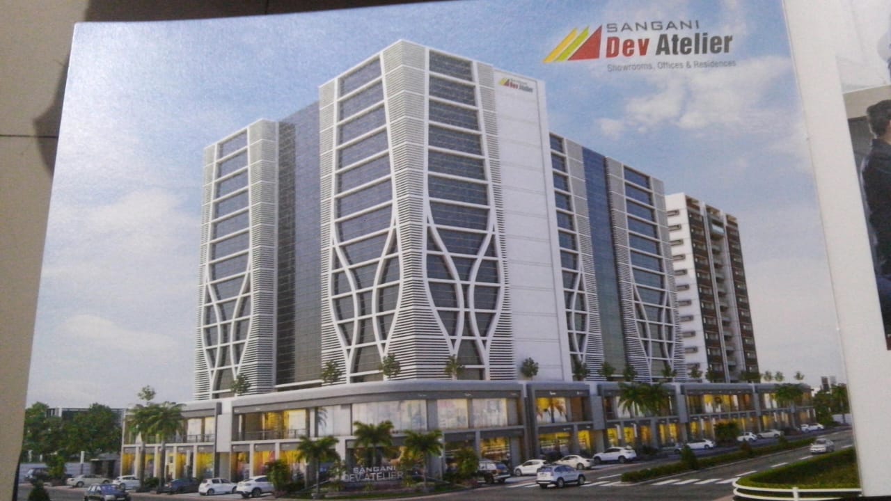 870 Sq. Ft. Commercial Office for Rent in Prahladnagar Ahmedabad - Media 2