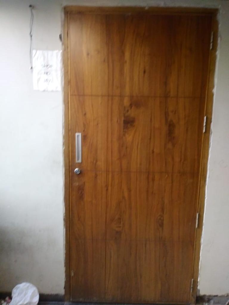 1090 Sq. Ft. Commercial Office for Rent in Ambawadi Ahmedabad