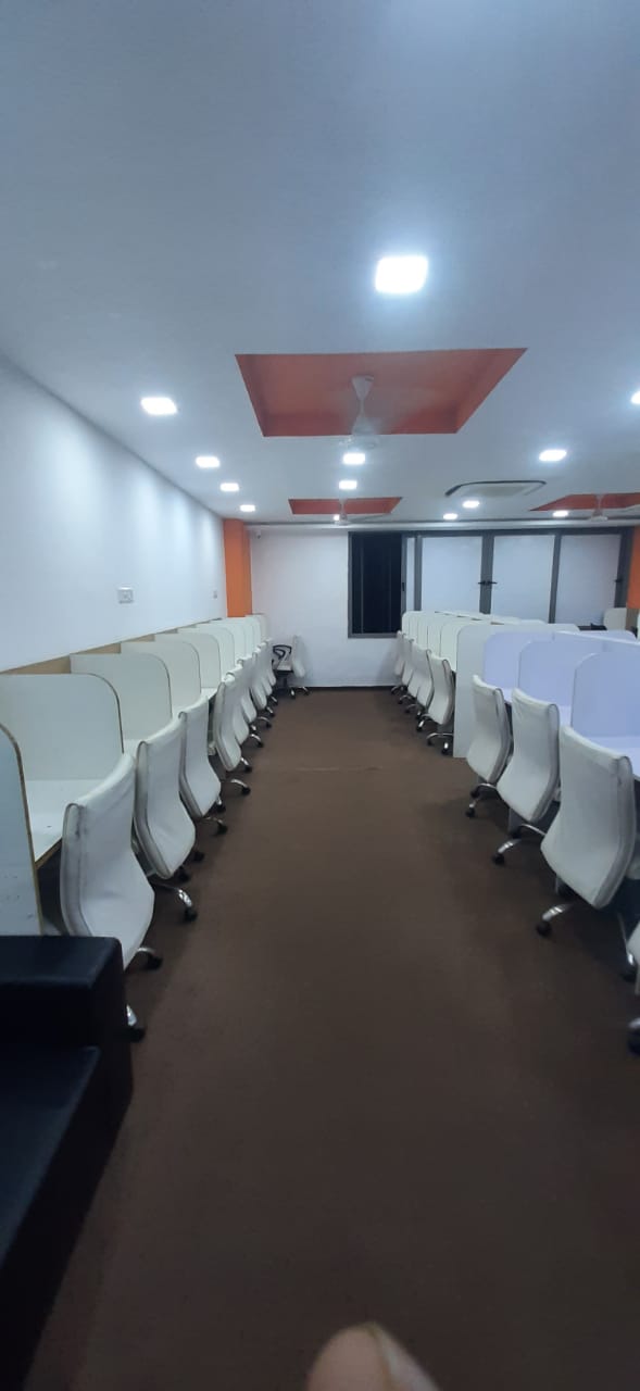1125 Sq. Ft. Commercial Office for Rent in Jodhpur Ahmedabad - Media 3