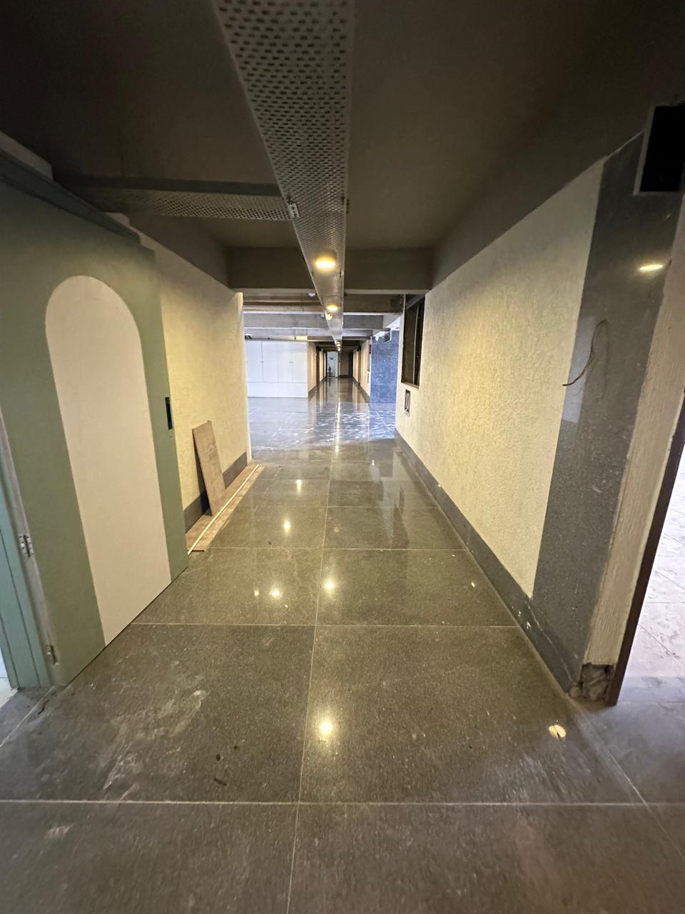 662 Sq. Ft. Commercial Office for Rent in Makarba Ahmedabad - Media 4