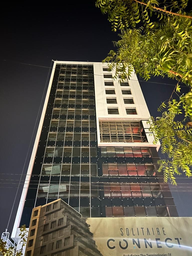 662 Sq. Ft. Commercial Office for Rent in Makarba Ahmedabad - Media 7