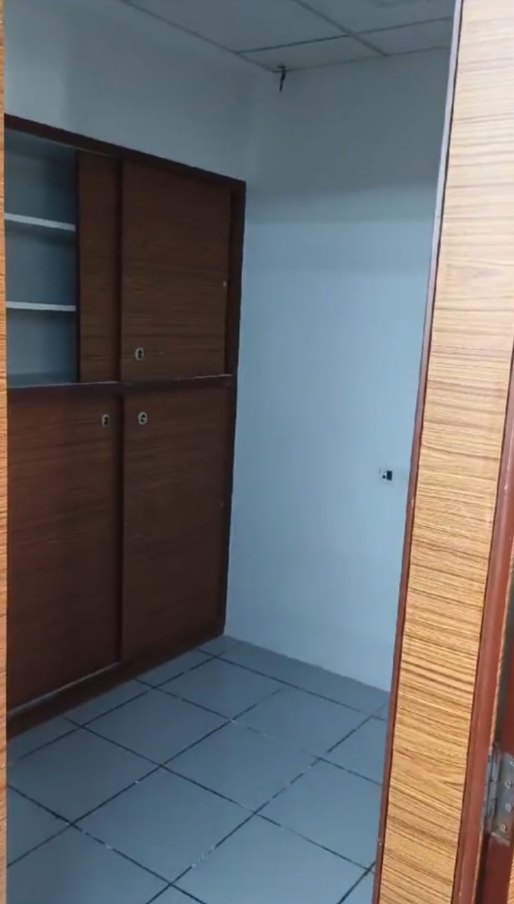 2753 Sq. Ft. Commercial Office for Rent in Prahladnagar Ahmedabad - Media 9