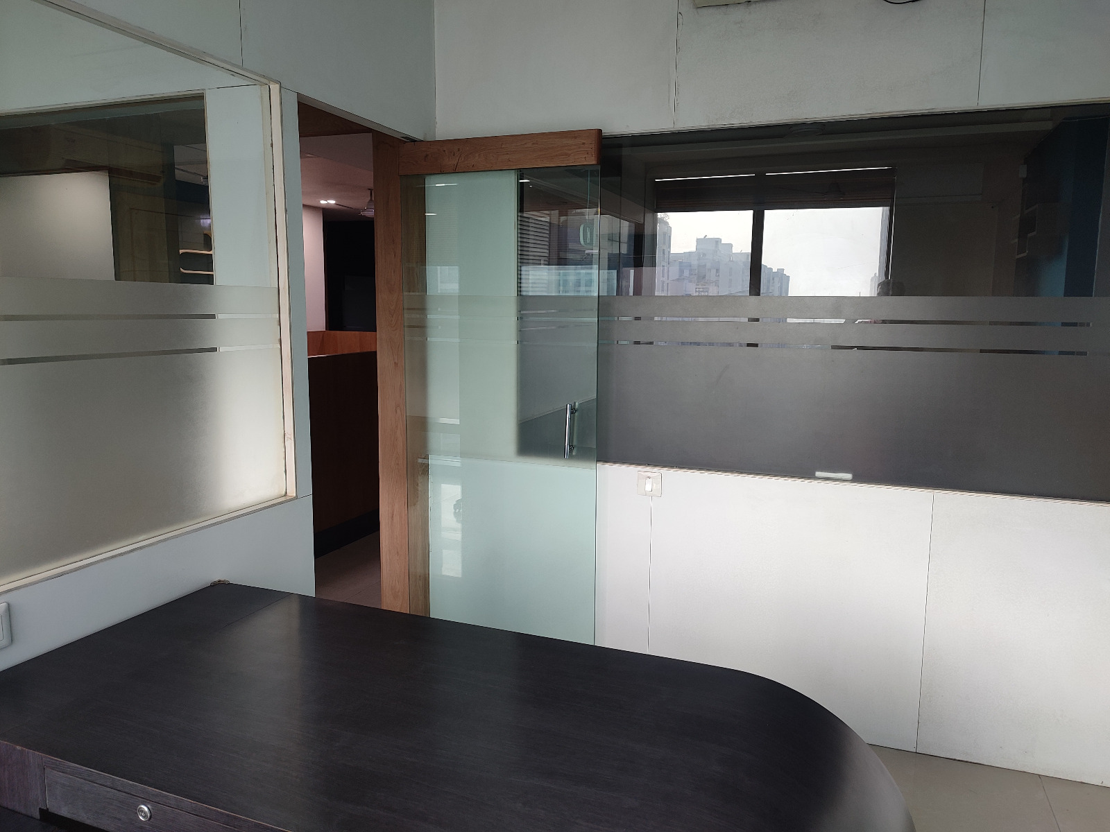 3113 Sq. Ft. Commercial Office for Rent in Prahladnagar Ahmedabad - Media 10