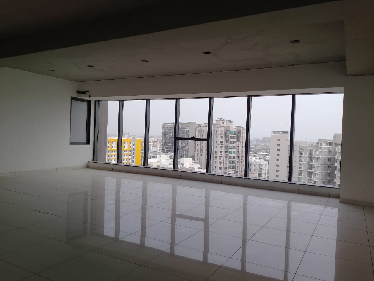 2337 Sq. Ft. Commercial Office for Rent in Shyamal Cross Road Ahmedabad - Media 2