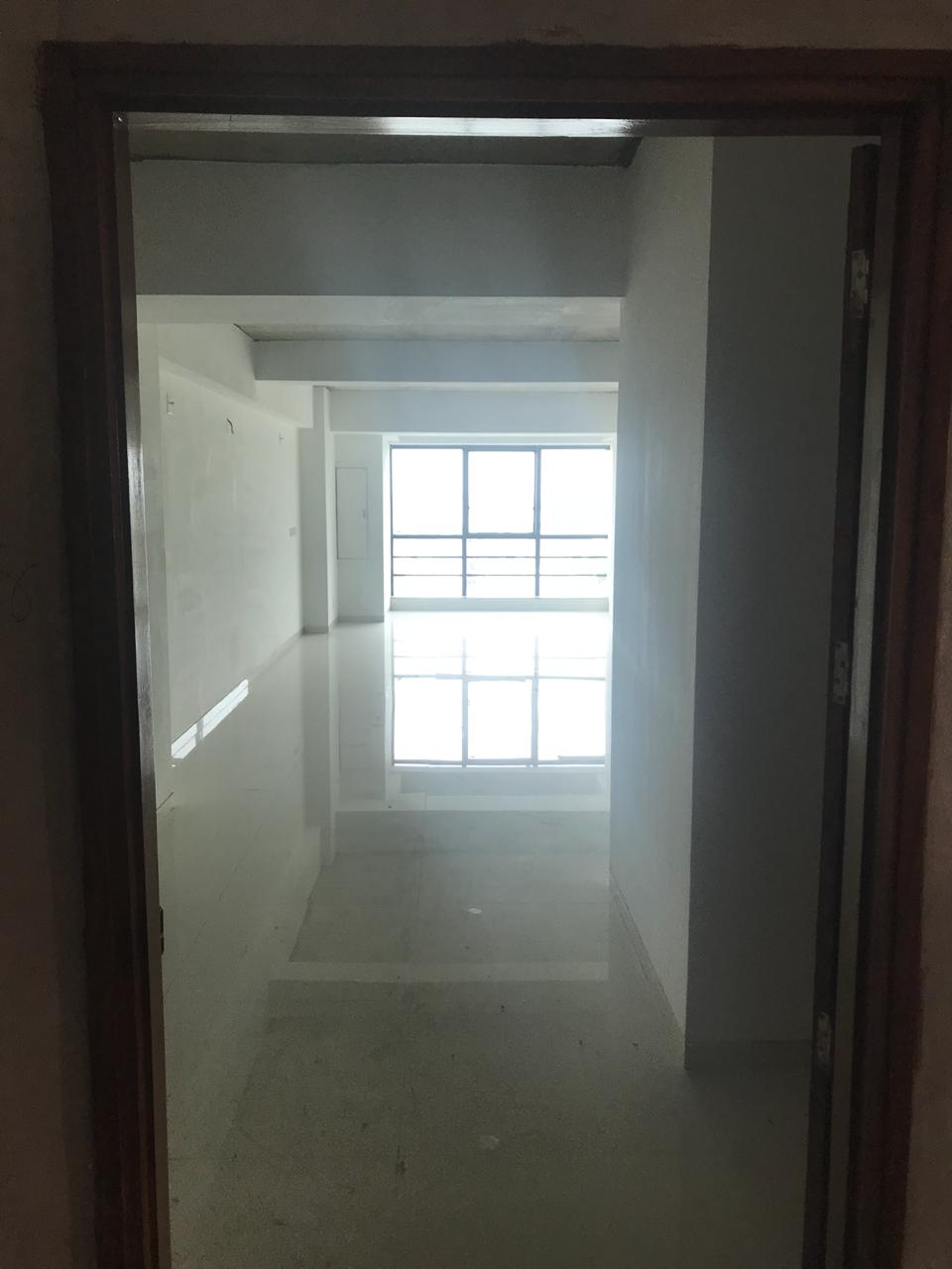 1016 Sq. Ft. Commercial Office for Rent in Thaltej Ahmedabad - Media 2