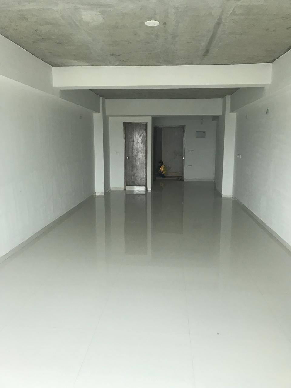 1016 Sq. Ft. Commercial Office for Rent in Thaltej Ahmedabad