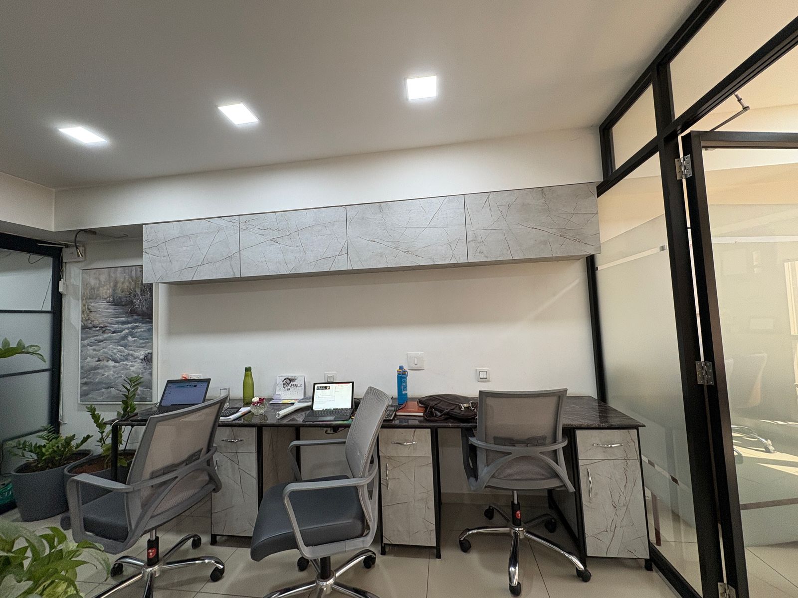 822 Sq. Ft. Commercial Office for Rent in Rajpath Club Road Ahmedabad - Media 4