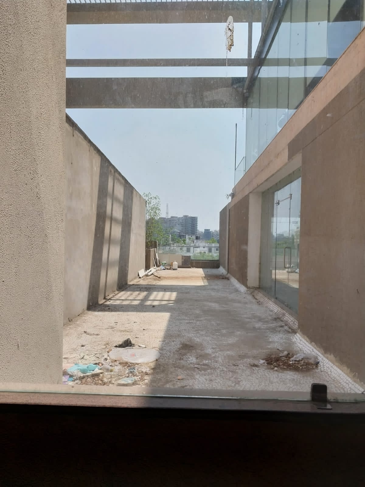 1405 Sq. Ft. Commercial Office for Rent in Thaltej Ahmedabad - Media 3