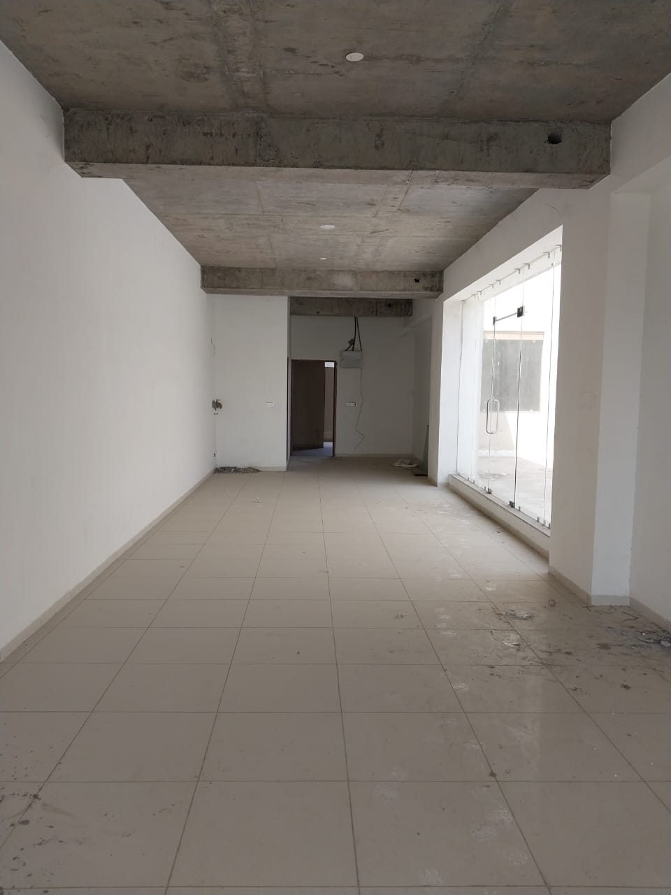 1405 Sq. Ft. Commercial Office for Rent in Thaltej Ahmedabad - Media 5