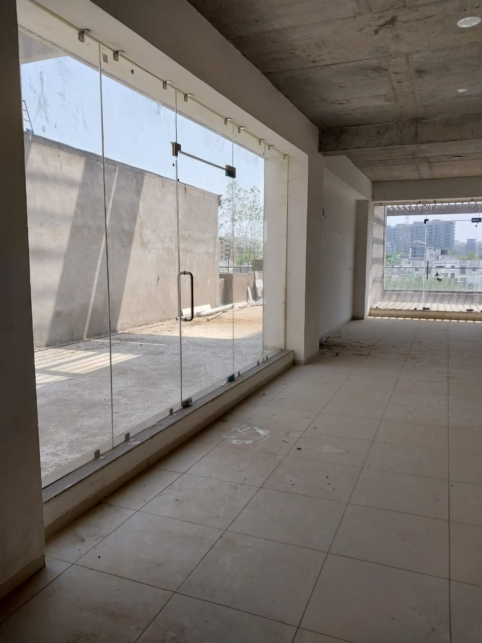 1405 Sq. Ft. Commercial Office for Rent in Thaltej Ahmedabad - Media 7