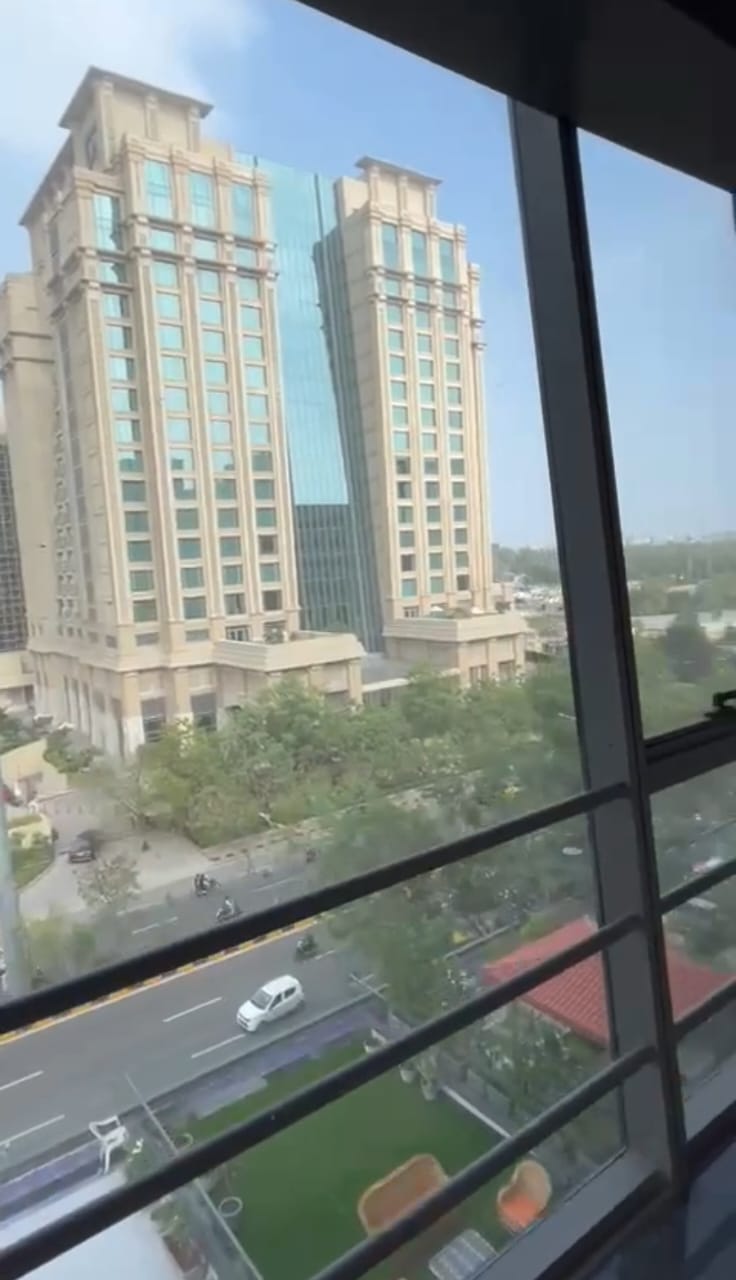 1826 Sq. Ft. Commercial Office for Rent in Vastrapur Ahmedabad - Media 5