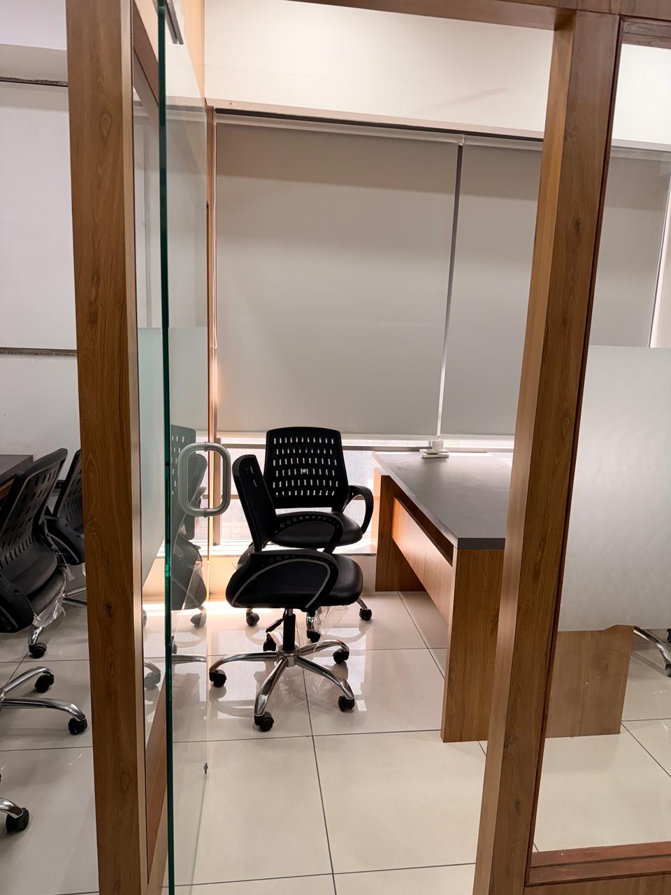 472 Sq. Ft. Commercial Office for Rent in Prahladnagar Ahmedabad - Media 6