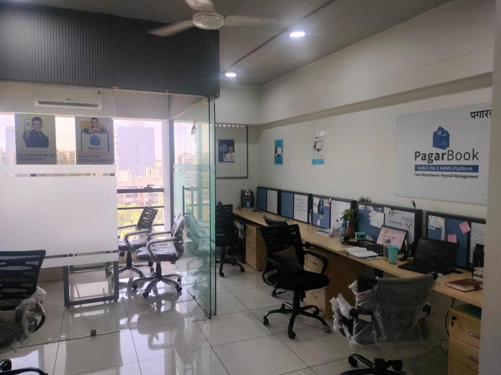 565 Sq. Ft. Commercial Office for Rent in Prahladnagar Ahmedabad - Media 2