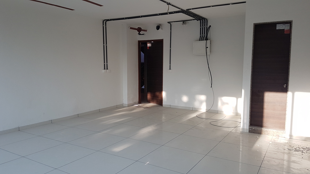 790 Sq. Ft. Commercial Office for Rent in Vastrapur Ahmedabad