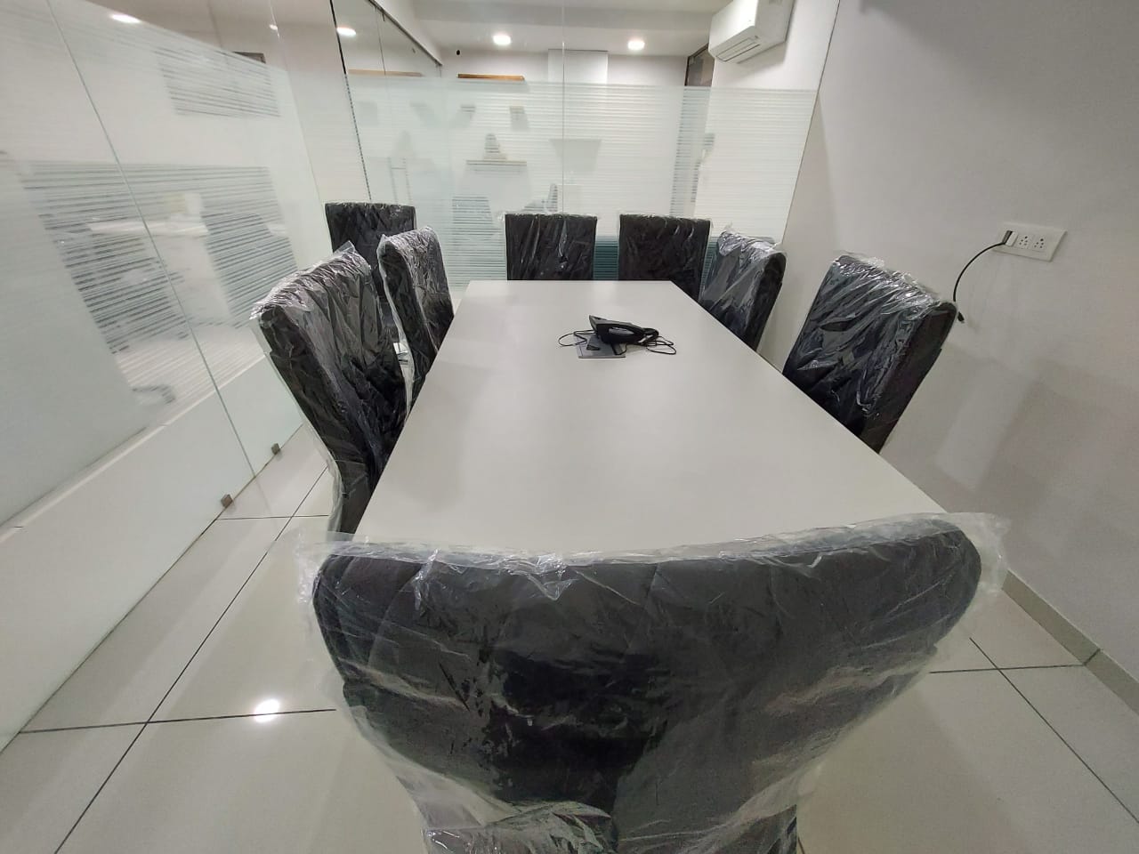 1556 Sq. Ft. Commercial Office for Rent in Vastrapur Ahmedabad - Media 13