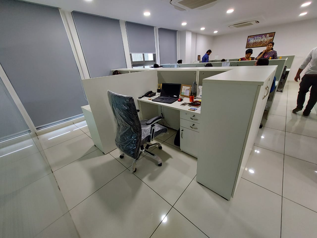 1556 Sq. Ft. Commercial Office for Rent in Vastrapur Ahmedabad - Media 10
