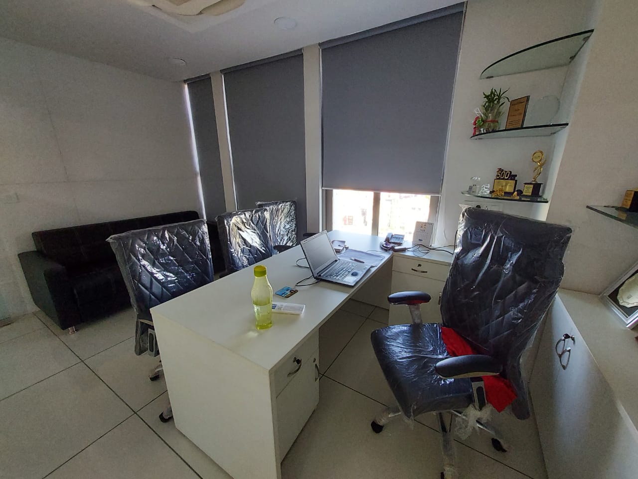 1556 Sq. Ft. Commercial Office for Rent in Vastrapur Ahmedabad - Media 6