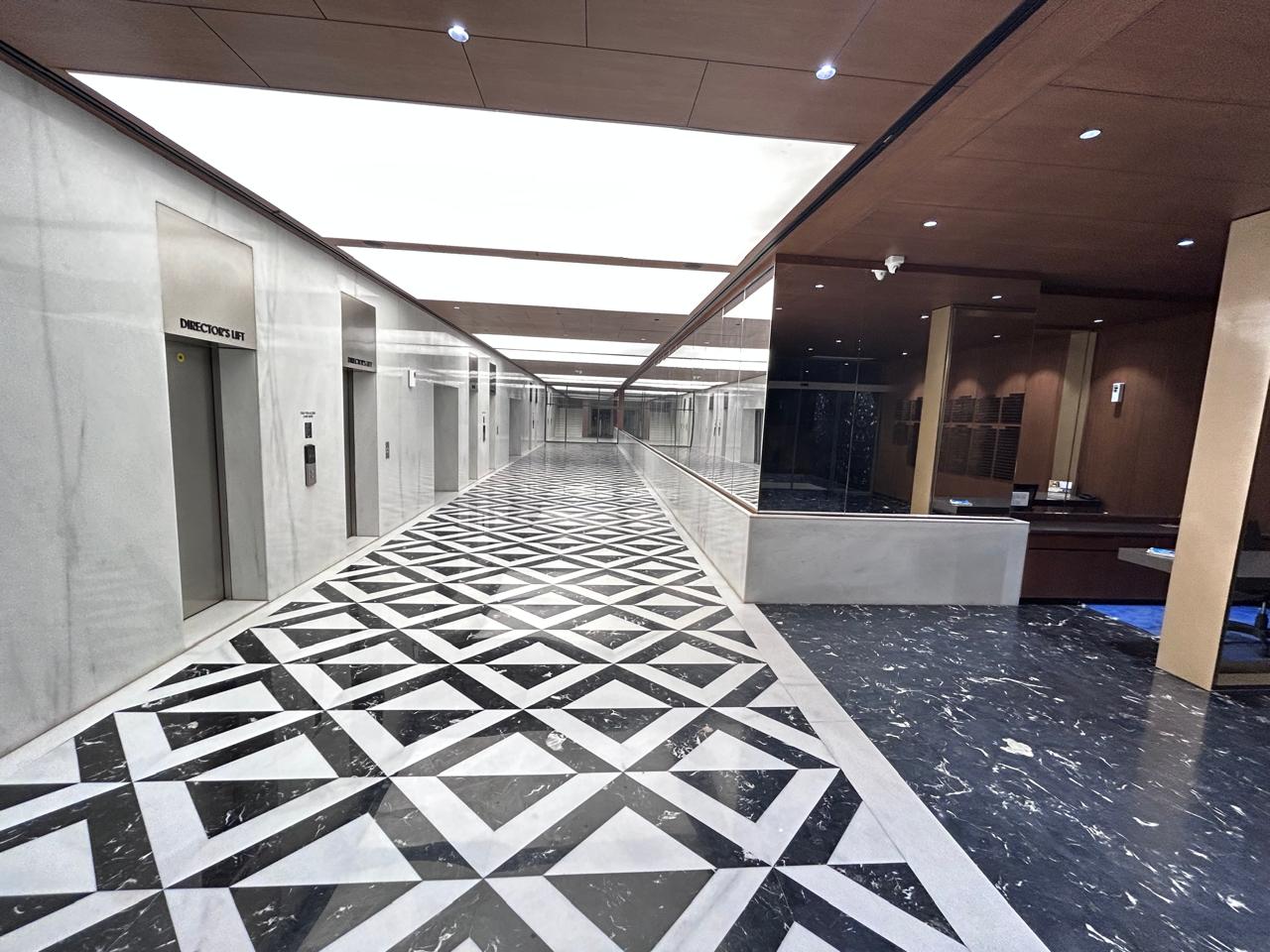 1415 Sq. Ft. Commercial Office for Rent in Iscon Ambli Road Ahmedabad - Media 8