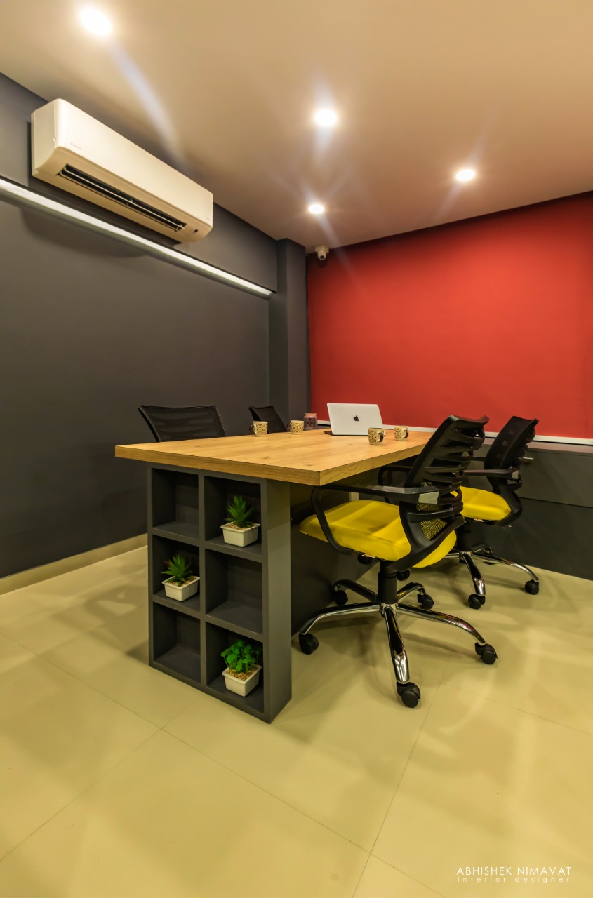 1255 Sq. Ft. Commercial Office for Rent in Iscon Ambli Road Ahmedabad - Media 13