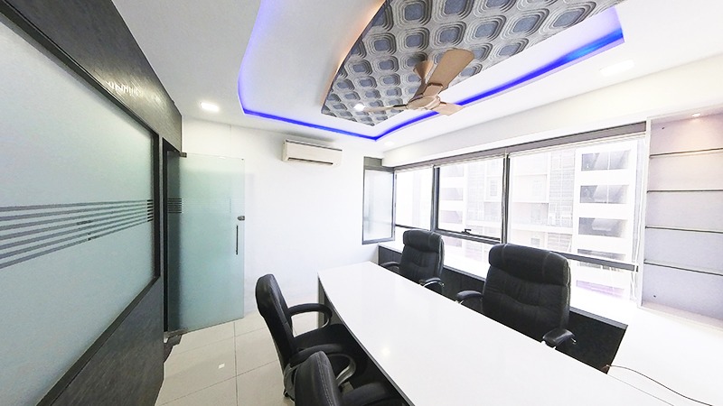 735 Sq. Ft. Commercial Office for Rent in Sg Highway Ahmedabad - Media 8