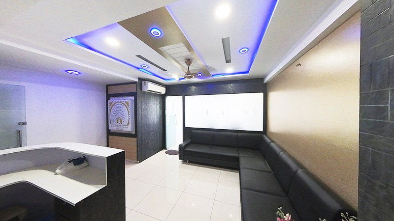 735 Sq. Ft. Commercial Office for Rent in Sg Highway Ahmedabad - Media 7