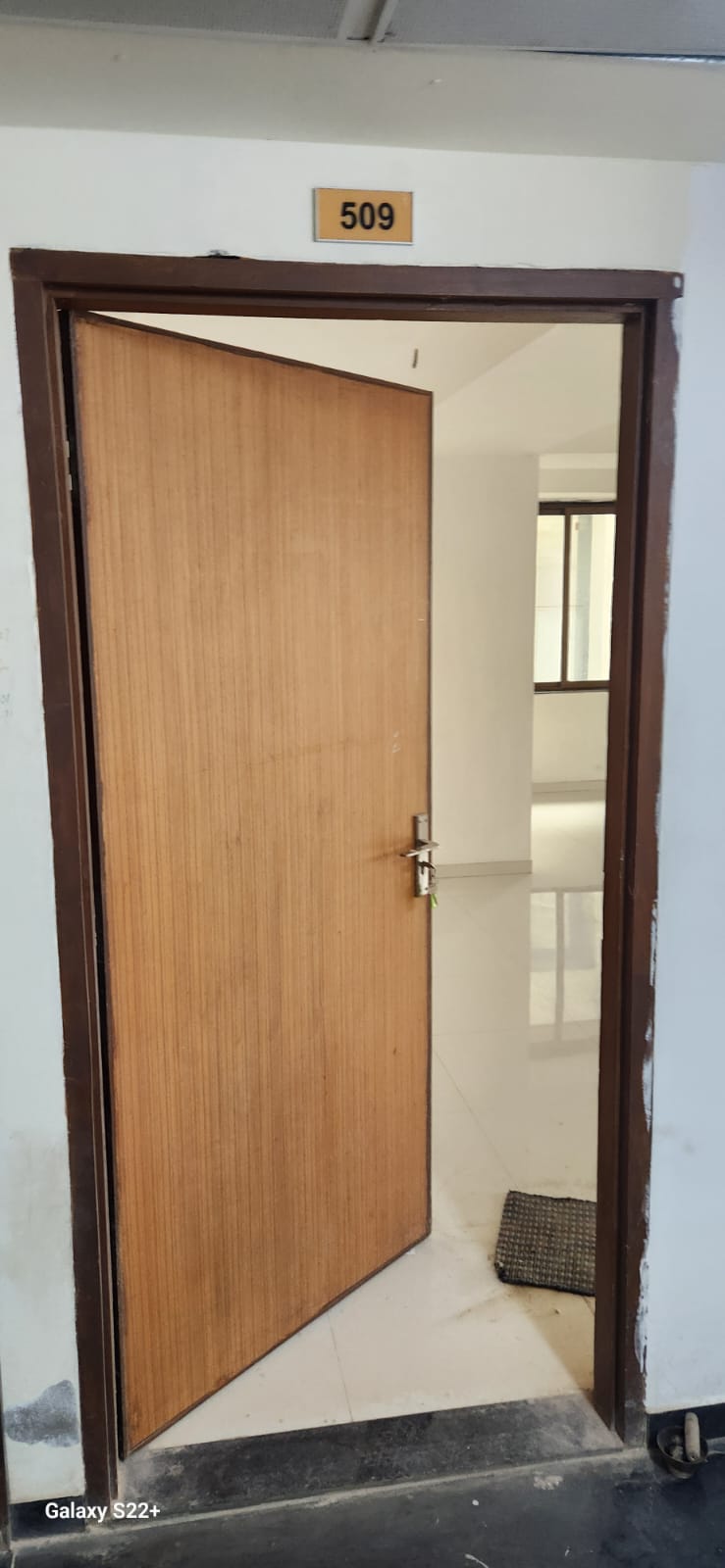 1175 Sq. Ft. Commercial Office for Rent in Science City Ahmedabad