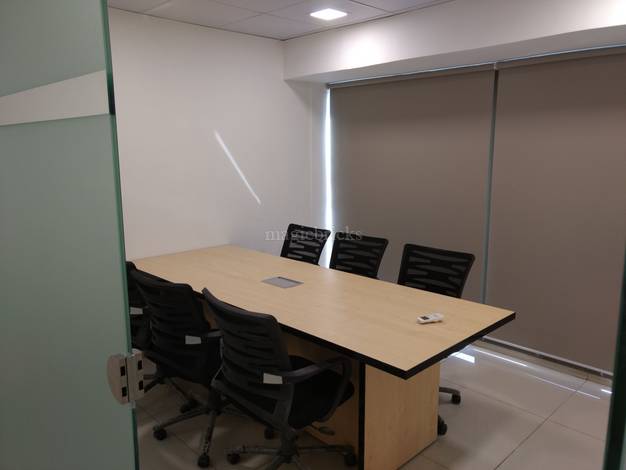 2550 Sq. Ft. Commercial Office for Rent in Prahladnagar Ahmedabad - Media 8