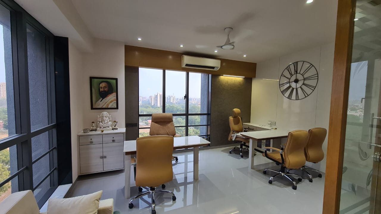 900 Sq. Ft. Commercial Office for Rent in Thaltej Ahmedabad - Media 4