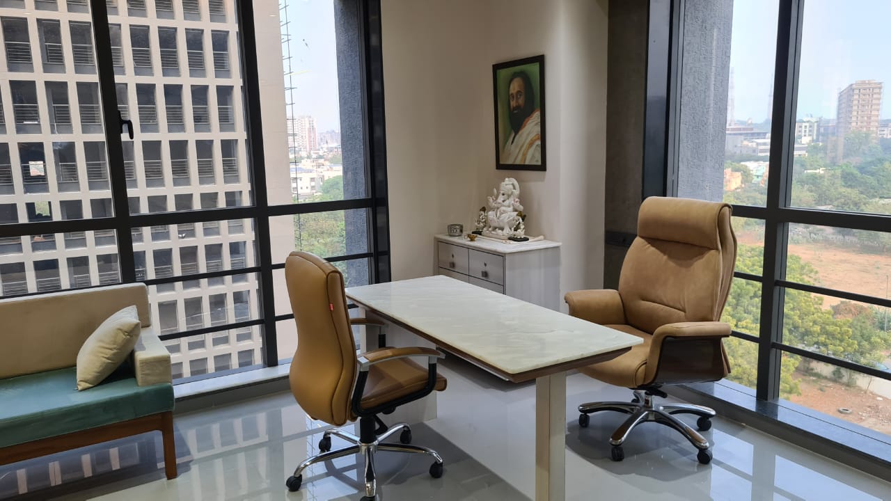 900 Sq. Ft. Commercial Office for Rent in Thaltej Ahmedabad - Media 6