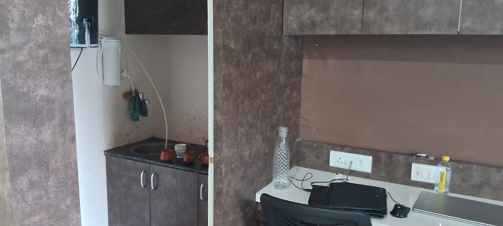 600 Sq. Ft. Commercial Office for Rent in Makarba Ahmedabad - Media 9