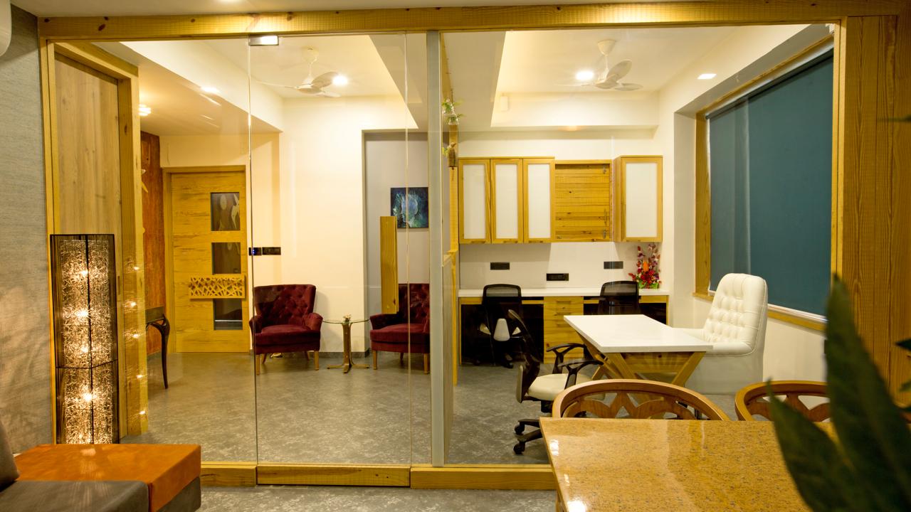 Office 884 Sq. Ft. Commercial Office for Rent in Sindhu Bhavan Road Ahmedabad - Media 4