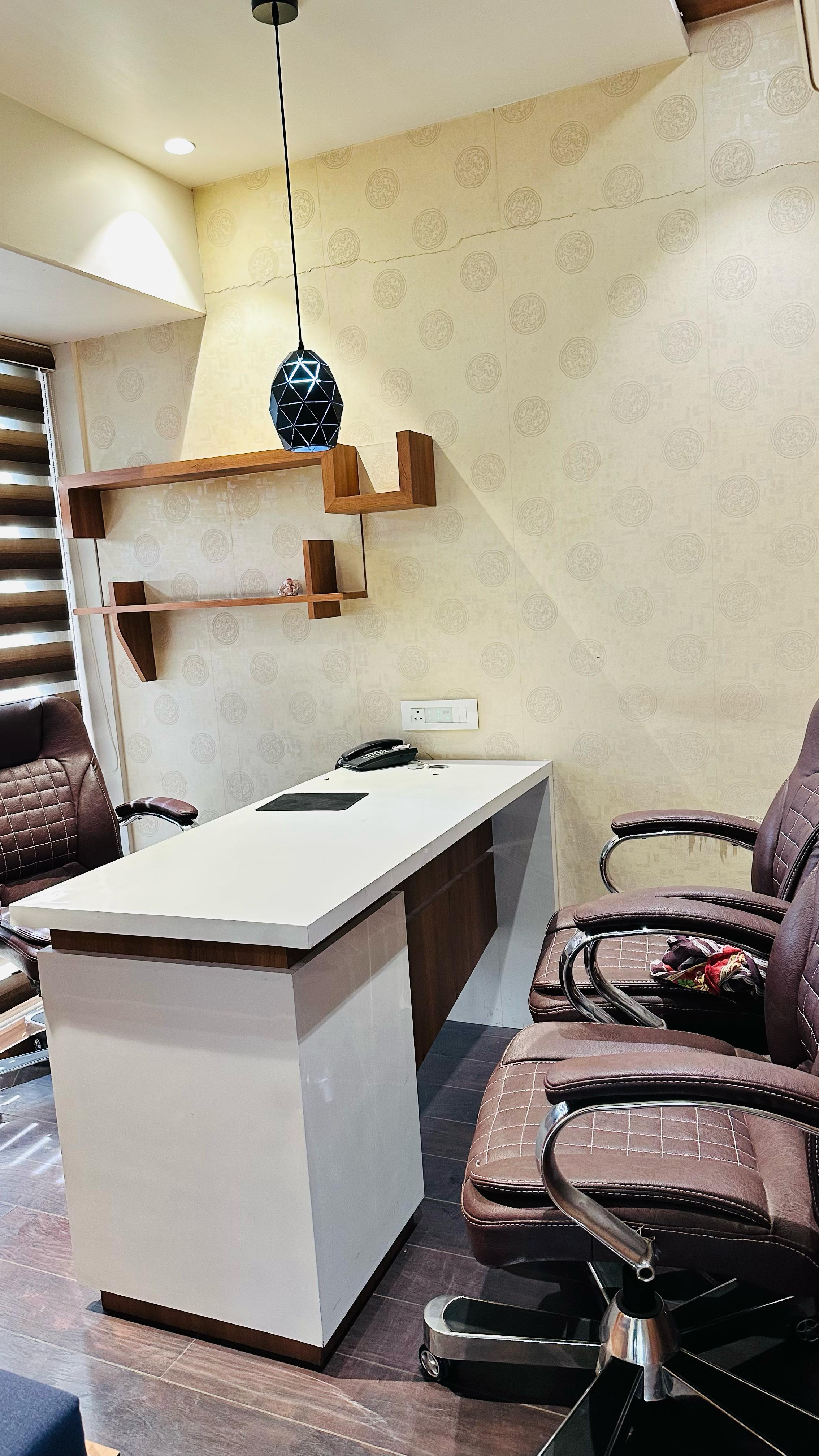 1475 Sq. Ft. Commercial Office for Rent in Prahladnagar Ahmedabad - Media 18