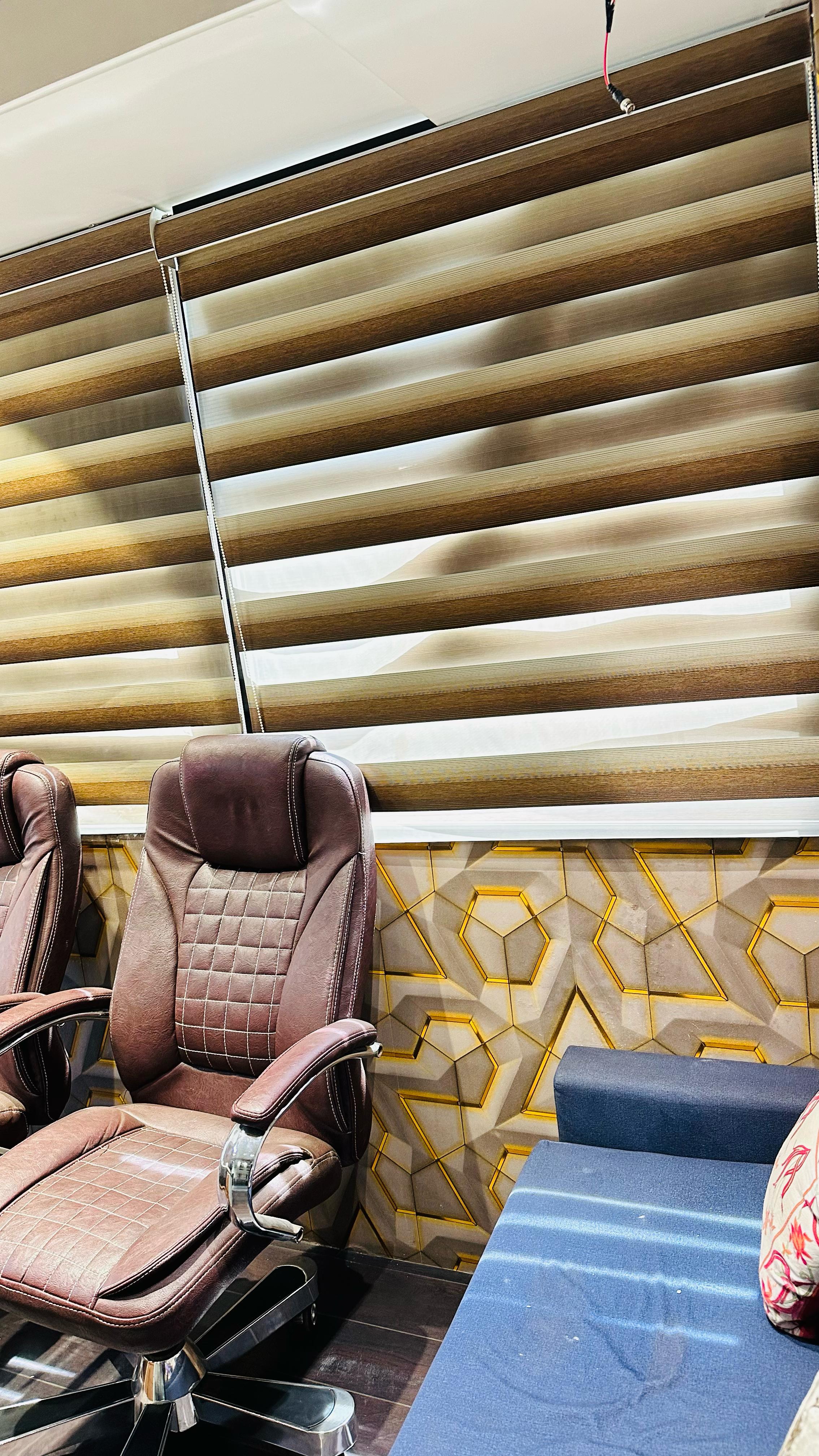 1475 Sq. Ft. Commercial Office for Rent in Prahladnagar Ahmedabad - Media 10