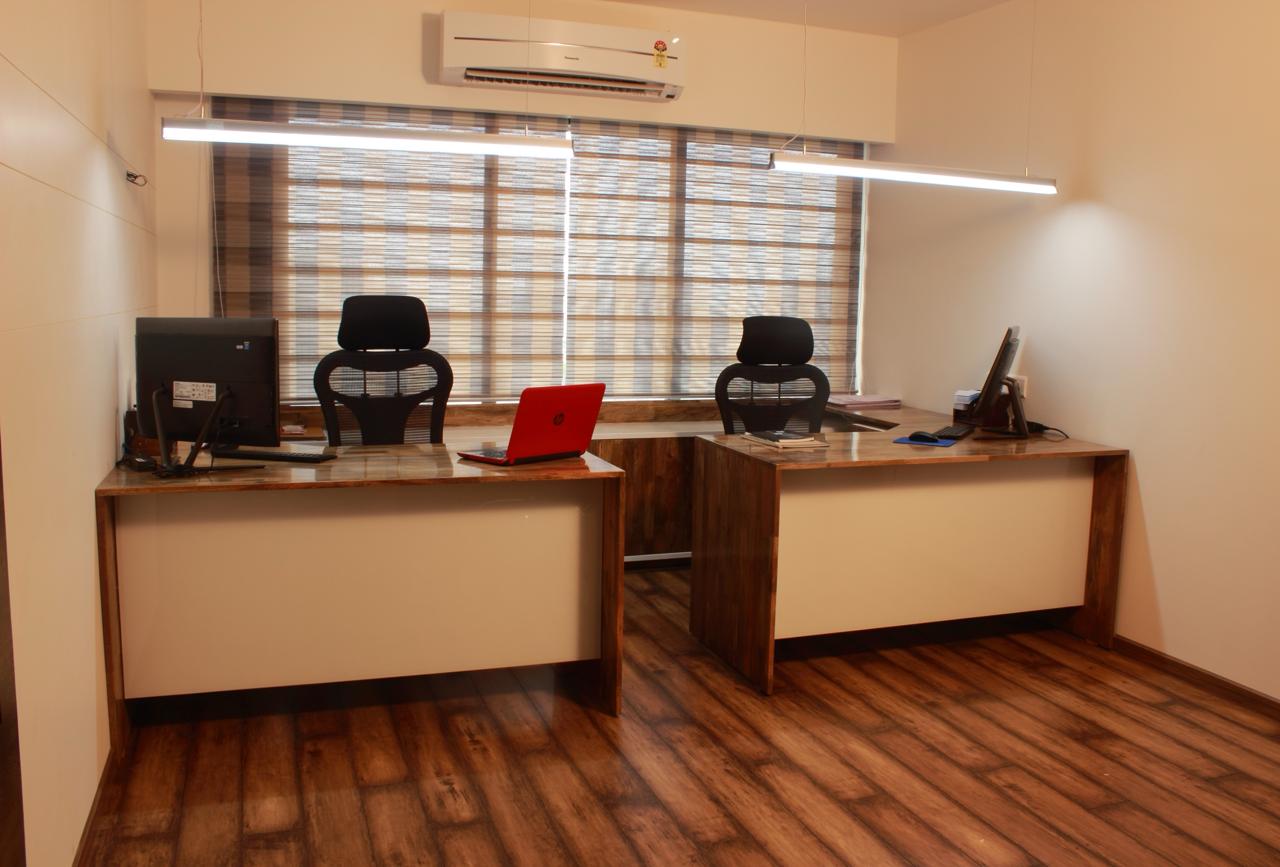 1100 Sq. Ft. Commercial Office for Rent in Prahladnagar Ahmedabad - Media 8